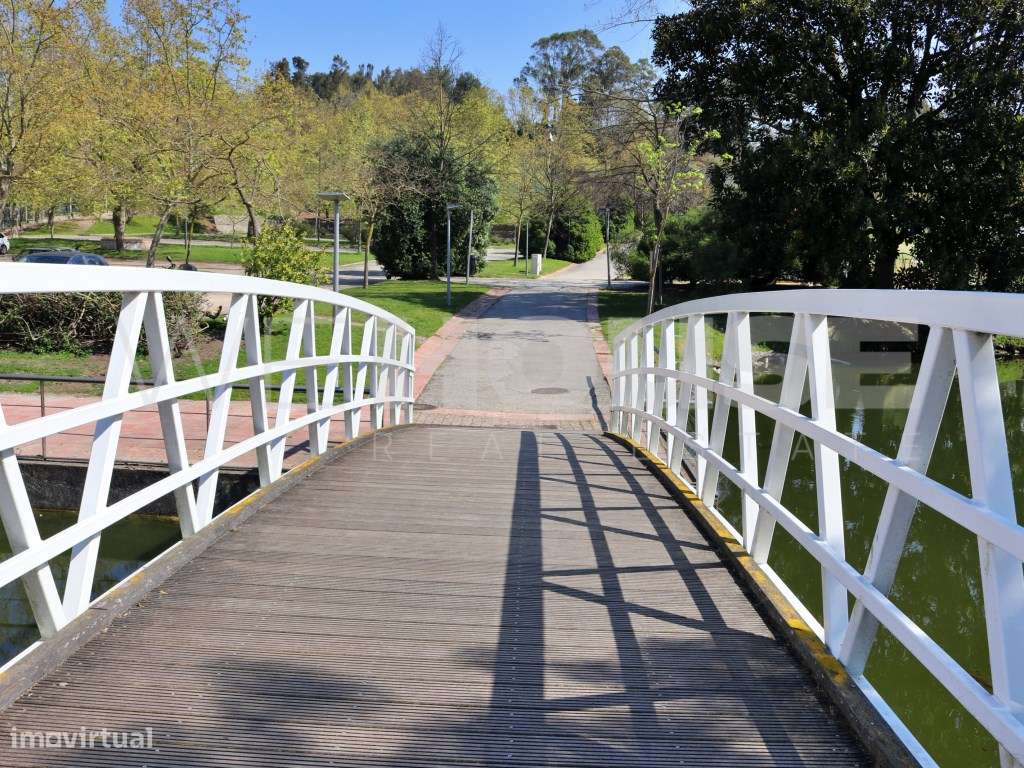 Apartamento T1 no Alto do Seixalinho com quintal-9