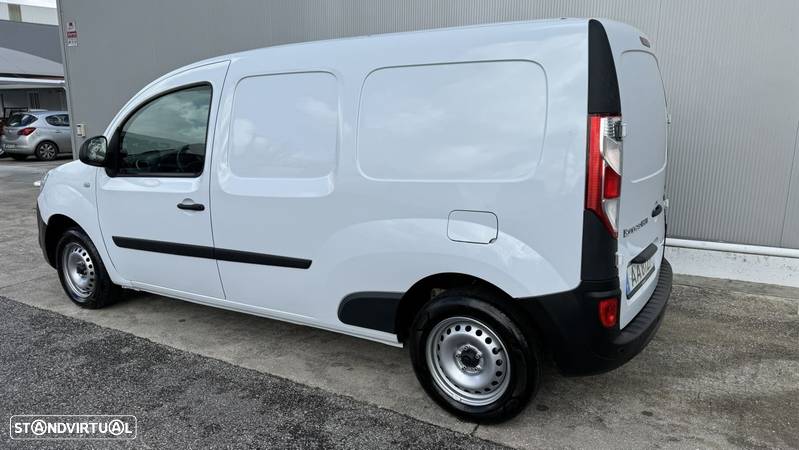 Renault Kangoo 1.5 dCi MAXI C/ Motor frio - 23