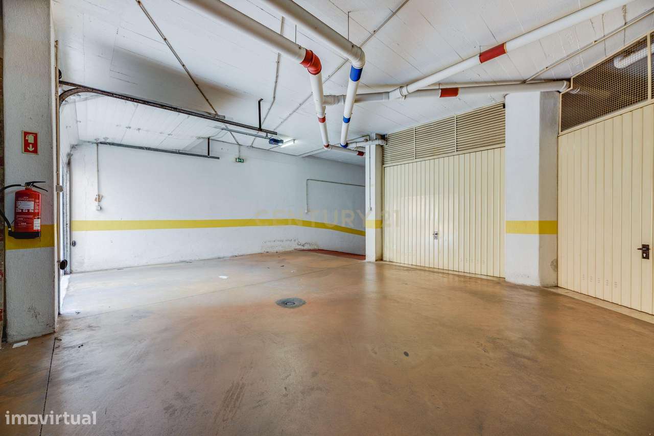 T3 moderno único na urbanização da Anta-28