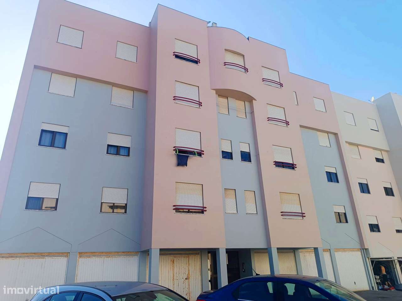 Apartamento T2 em Coimbra (Urbanização Ar e Sol)-0