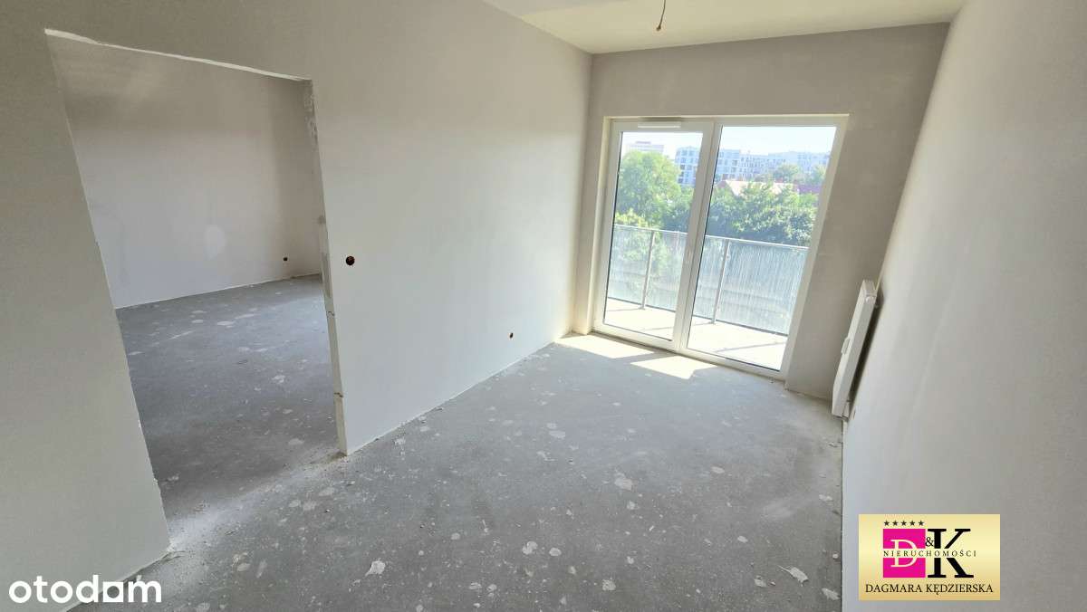 Stan Deweloperski  - Duże i Przestronne !-9