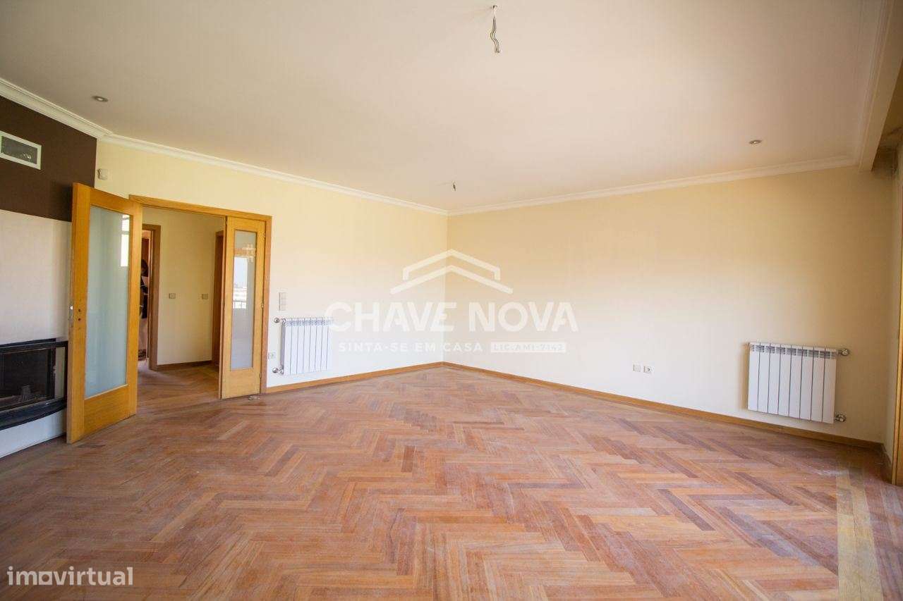 Moradia Geminada V3 em Mafamude junto a Santo Ovídeo - Grande imagem: 5/25