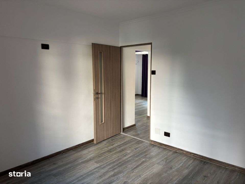 Apartament 3 camere S = 83mp, zona Progresu, Renovat in Totalitate - Imagine principală: 3/12