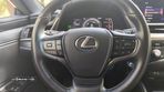 Lexus ES 300h Special Edition - 9