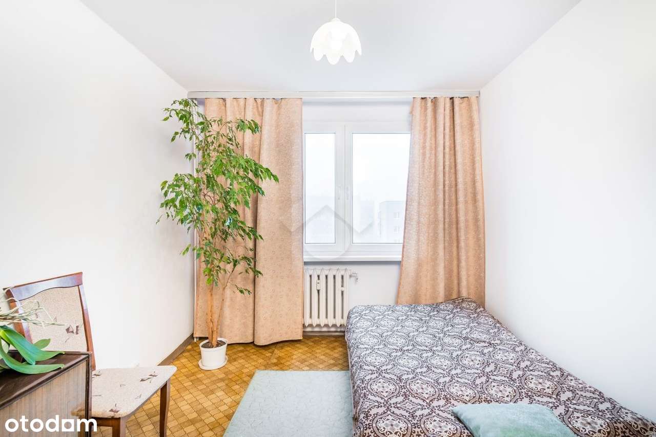 Udział ½ w mieszkaniu 2 - pokojowym z osobną kuchnią, loggia-2