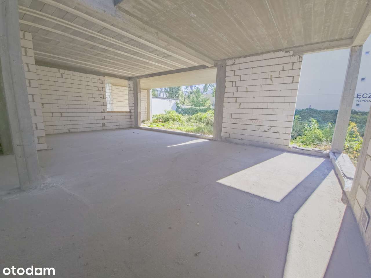 Surowiec z potencjałem NOWOCZESNEJ miejskiej WILLI! - Pełny obrazek: 4/20