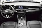 Alfa Romeo Stelvio 2.2 D Super AT8 - 9