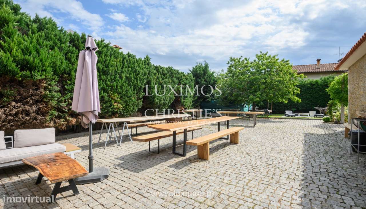 Venda: Casa de campo com piscina interior e jardim, em Balazar, Póvoa - Grande imagem: 2/25