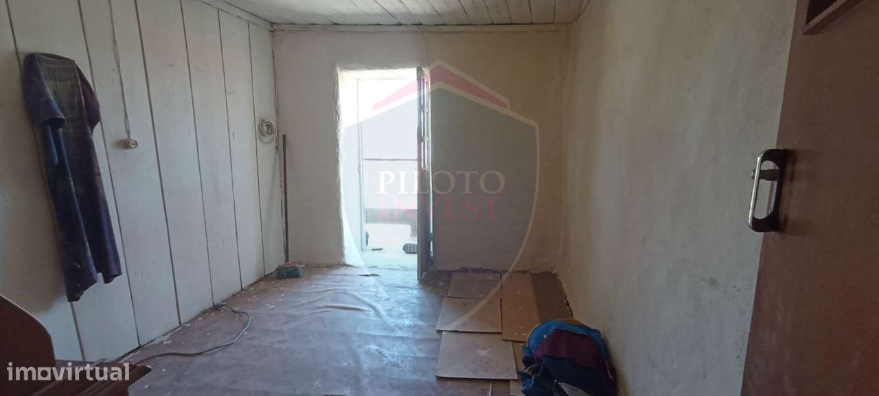 Moradia Geminada T2 Venda em Santos Evos,Viseu - Grande imagem: 5/13