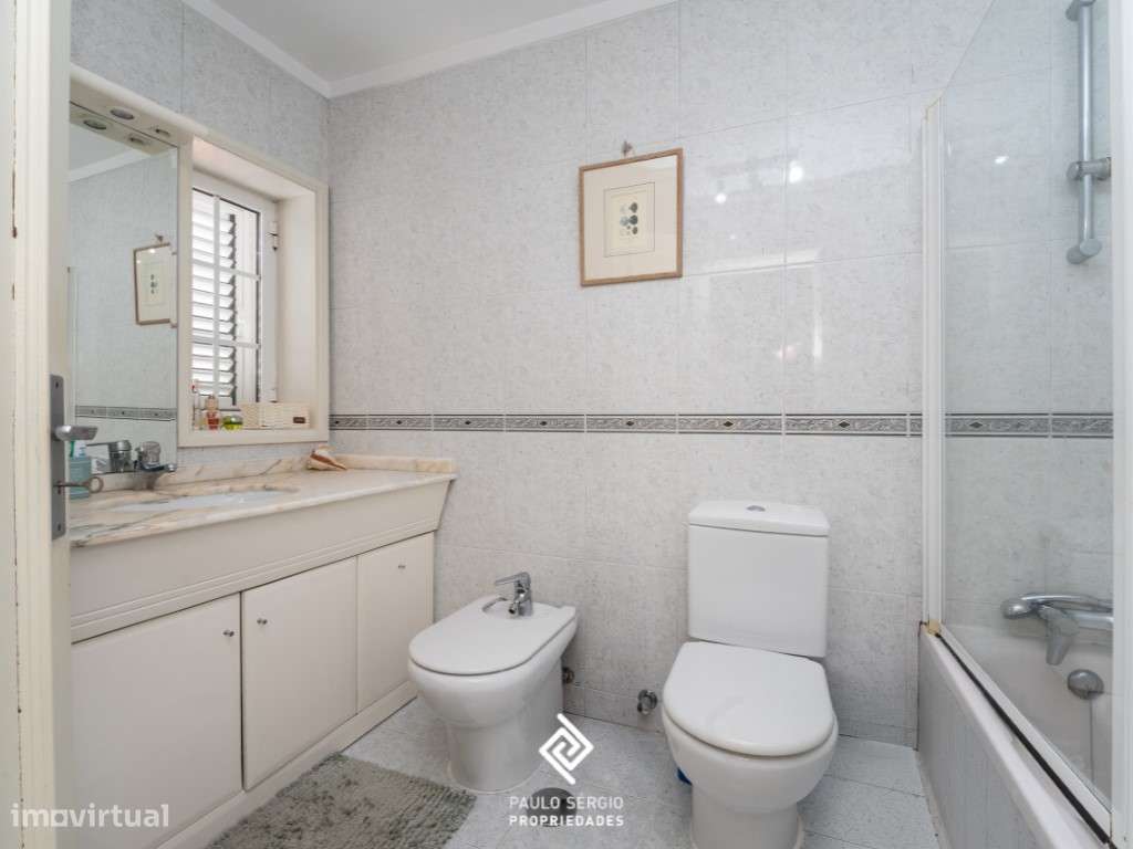 Espetacular moradia T3 de 4 frentes e belíssima área exterior a 5 m...-19