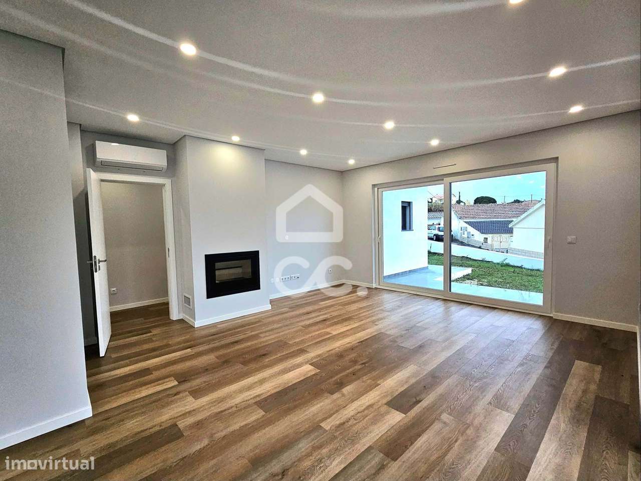 Moradia T3 Nova- Térrea-11