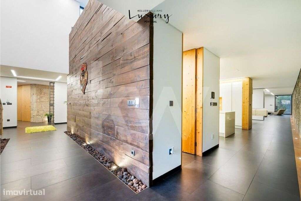 Quinta paradisíaca em local calmo e recatado para viver com qualidade-6