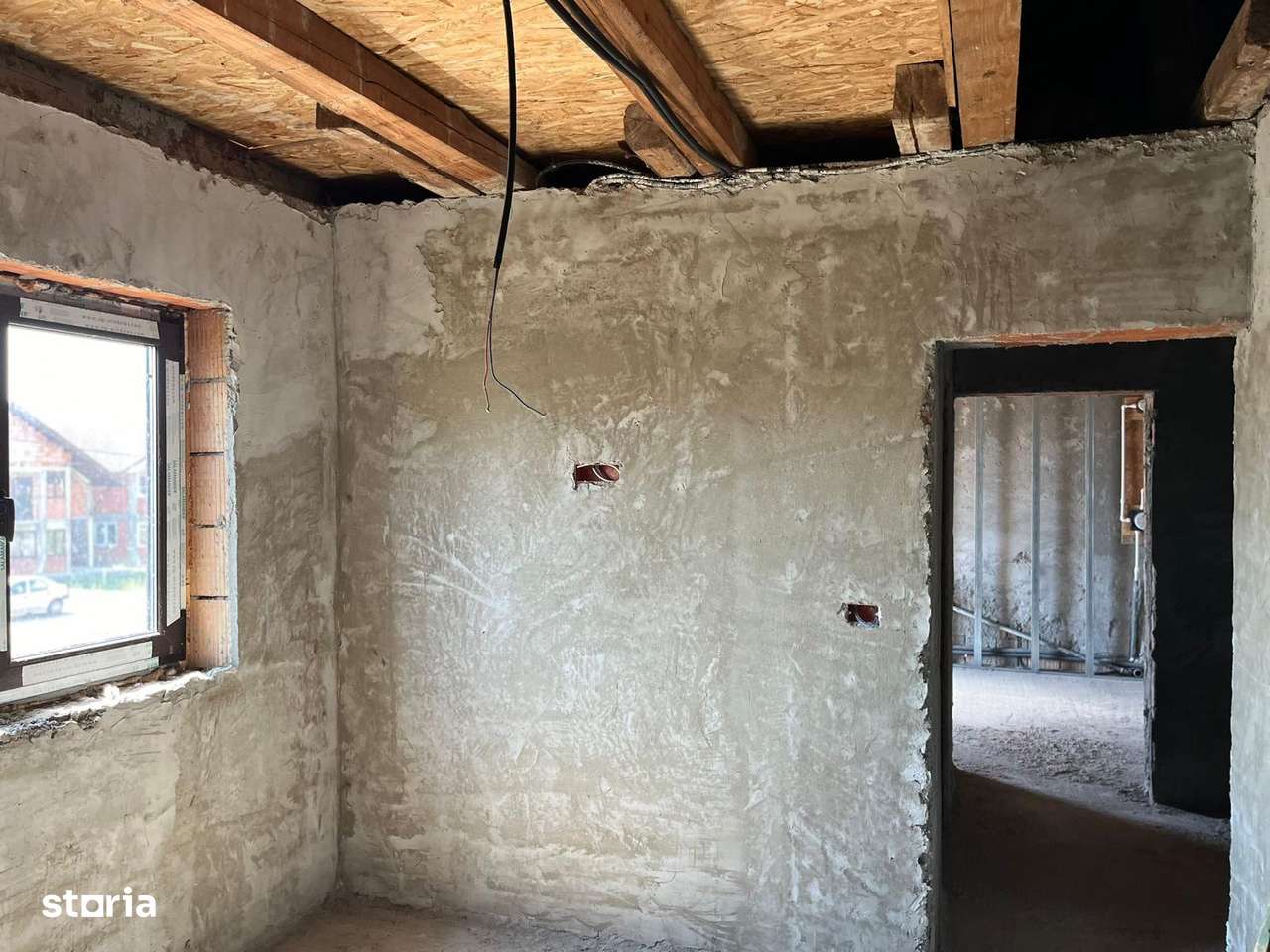 Investiei Haieu casa tencuita interior,instalatii, curent,intabulata-15