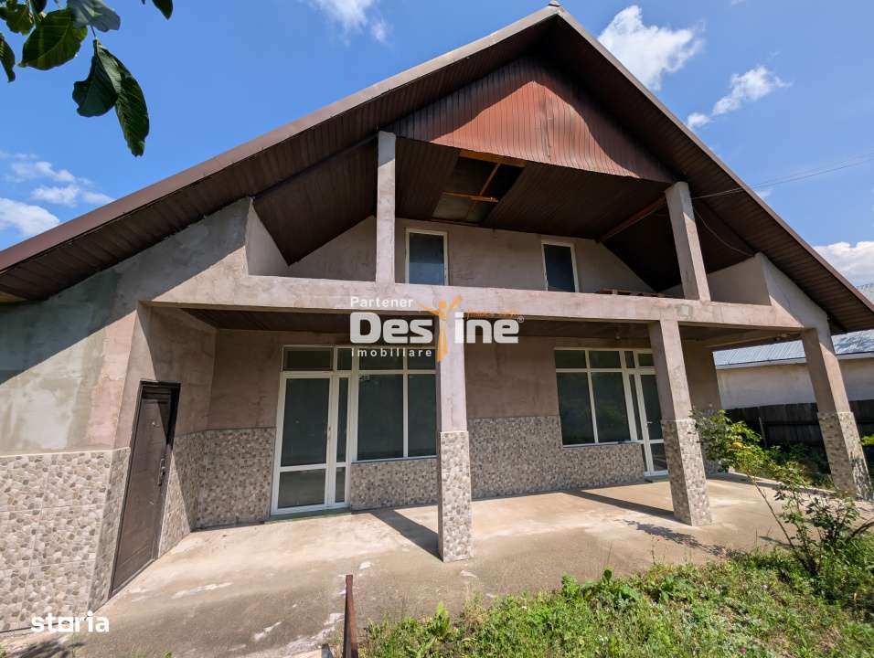 Casa 170 mp D+P+M cu 2400 mp teren la asfalt, IAZ in curte, loc. Osoi - Imagine principală: 5/18