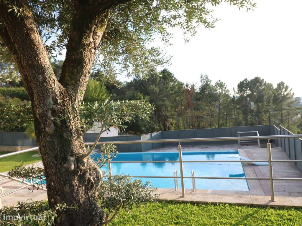 Moradia de luxo com piscina - Grande imagem: 5/19