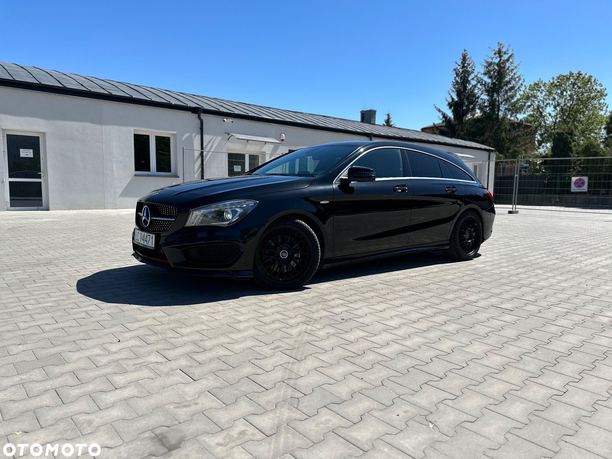 Mercedes-Benz CLA Shooting Brake 250 4Matic 7G-DCT Sport - 1