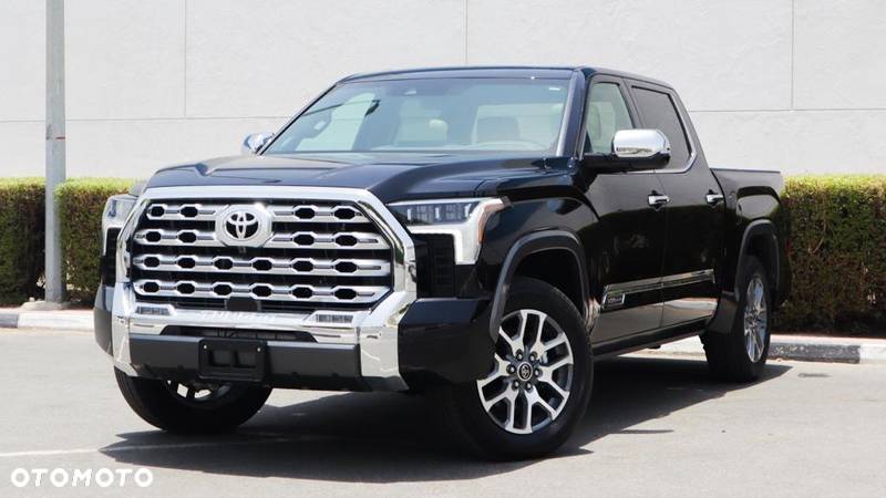 Toyota Tundra - 4