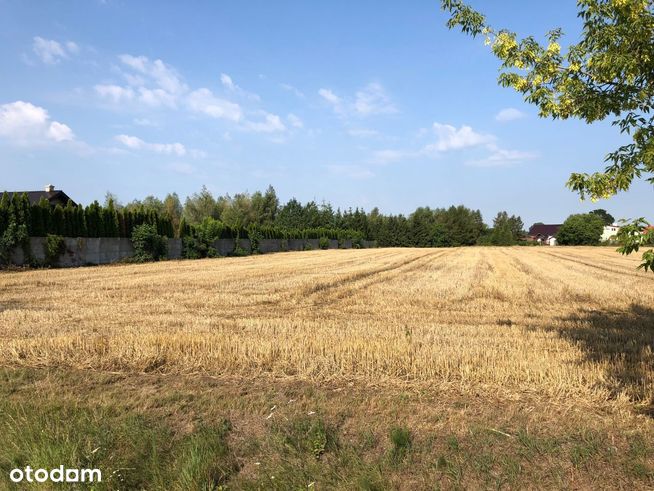 Działka budowlana - Biskupice -świetna lokalizacja