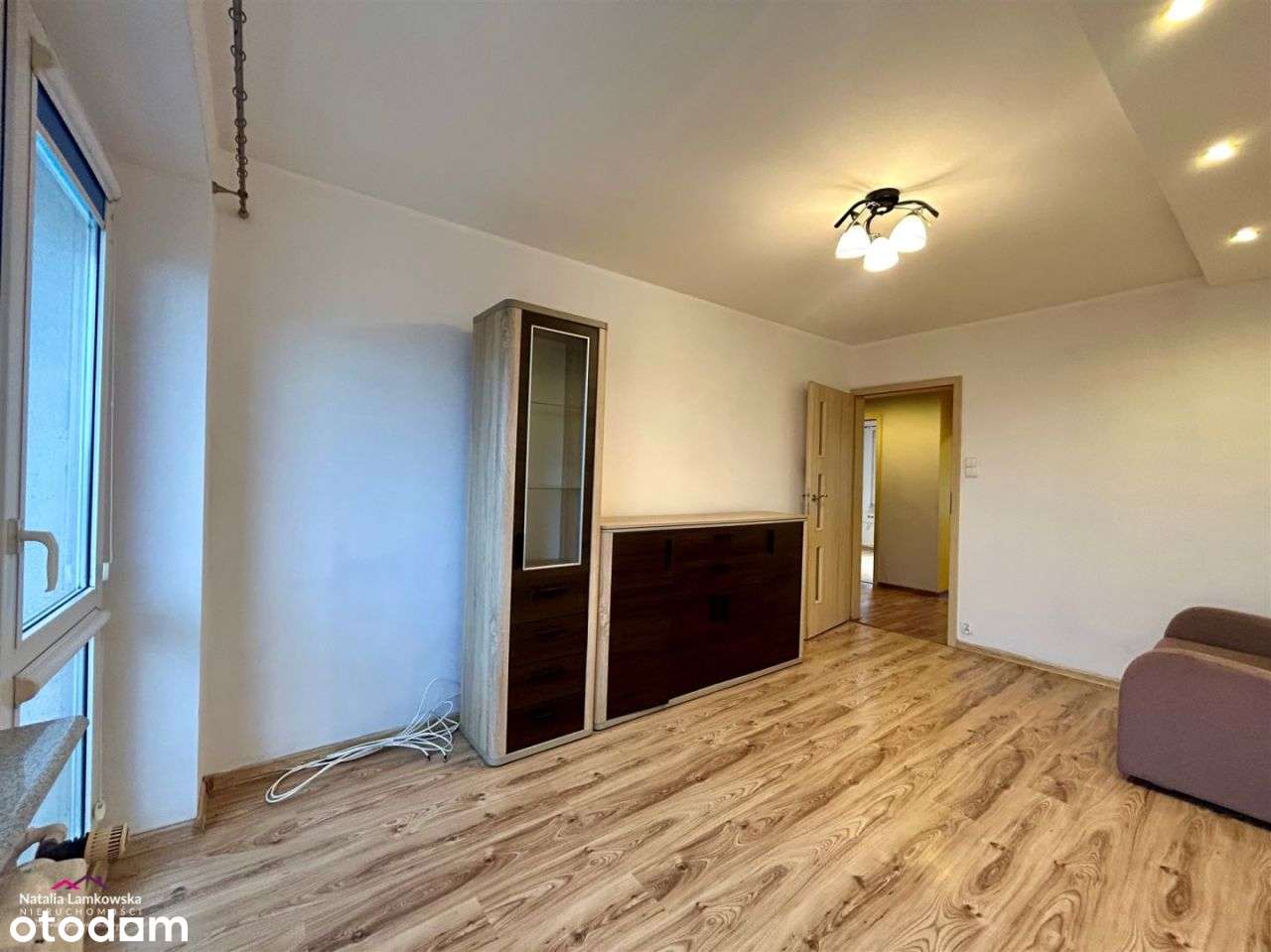 *na wynajem*teren zamknięty*2 pokoje*balkon*Kościuszki 63* - Pełny obrazek: 3/15