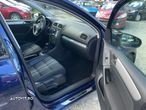 Volkswagen Golf 1.2 TSI MATCH - 11