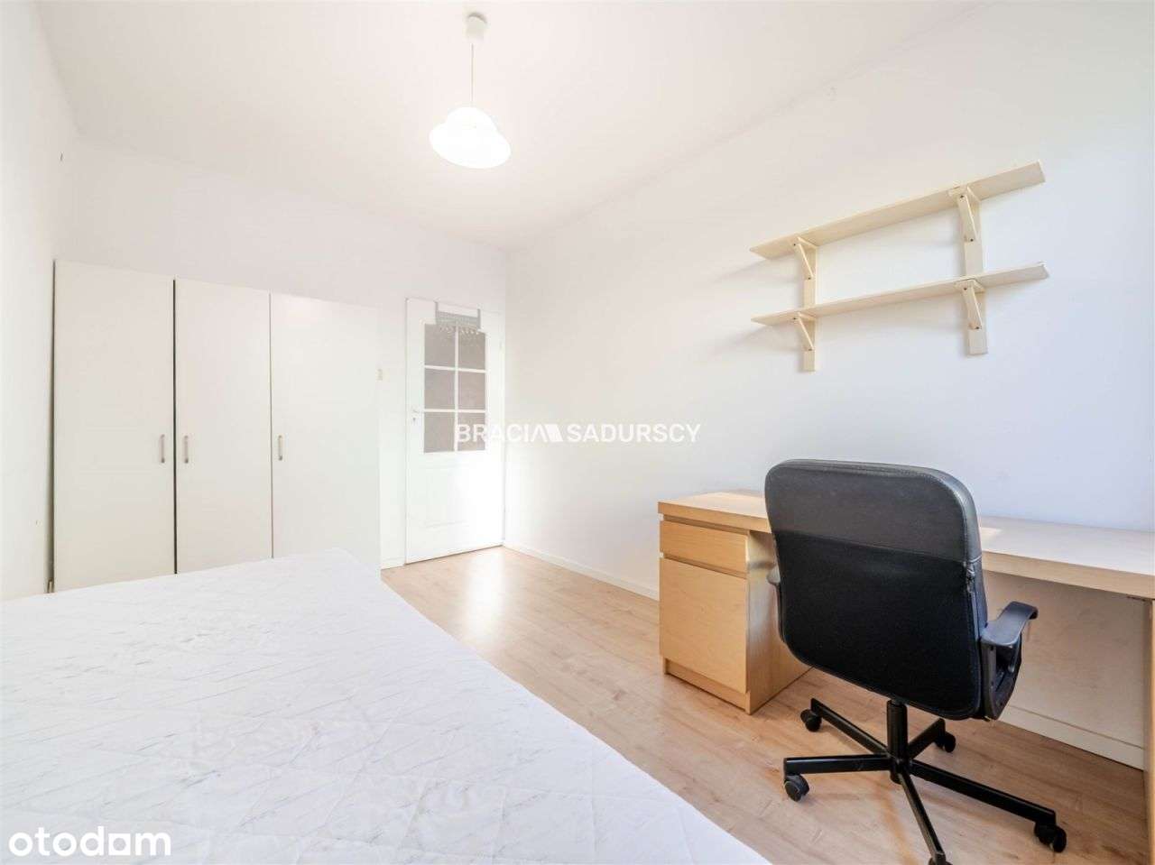 64m2 4 pok+ os kuchnia balkon Bronowice-9