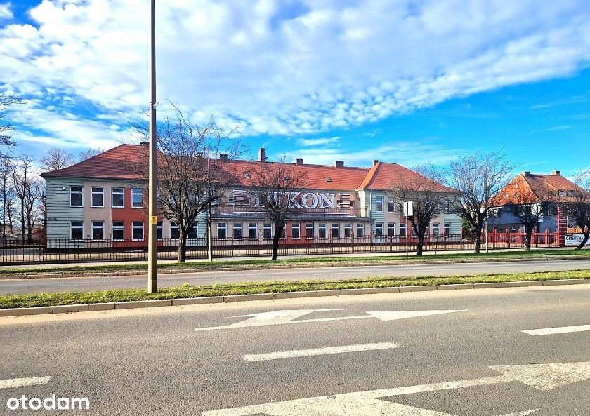 Duża działka zabudowana obiektem użytkowym!