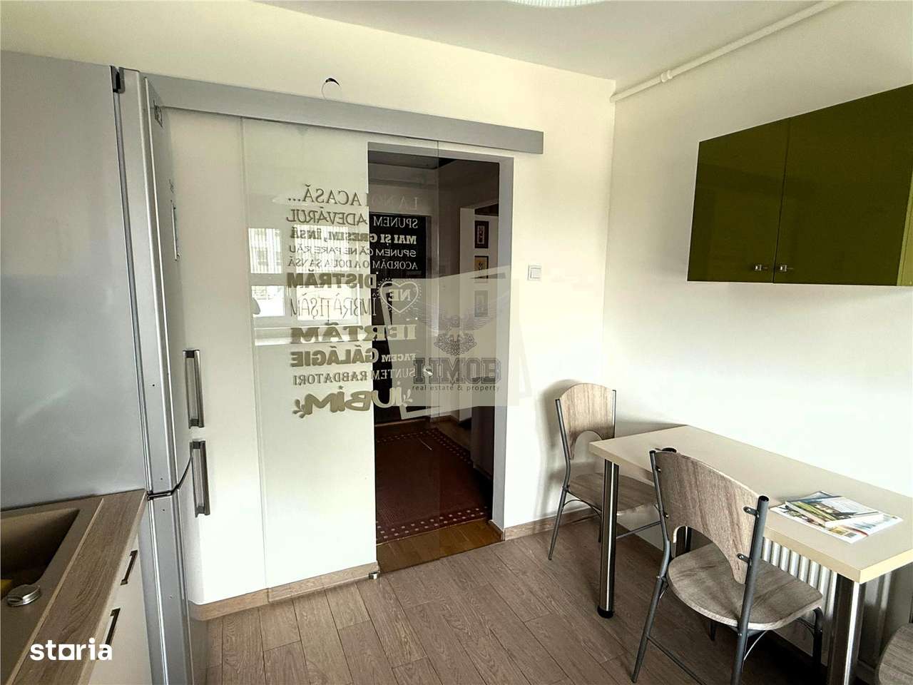 Apartament 3 camere 80mp Renovat zona Centrala-12