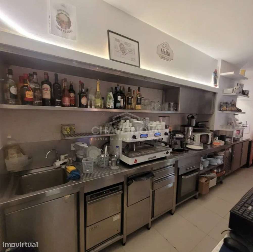 Trespasse de Bar Café completamente equipado e em pleno funcionamento - Grande imagem: 3/5