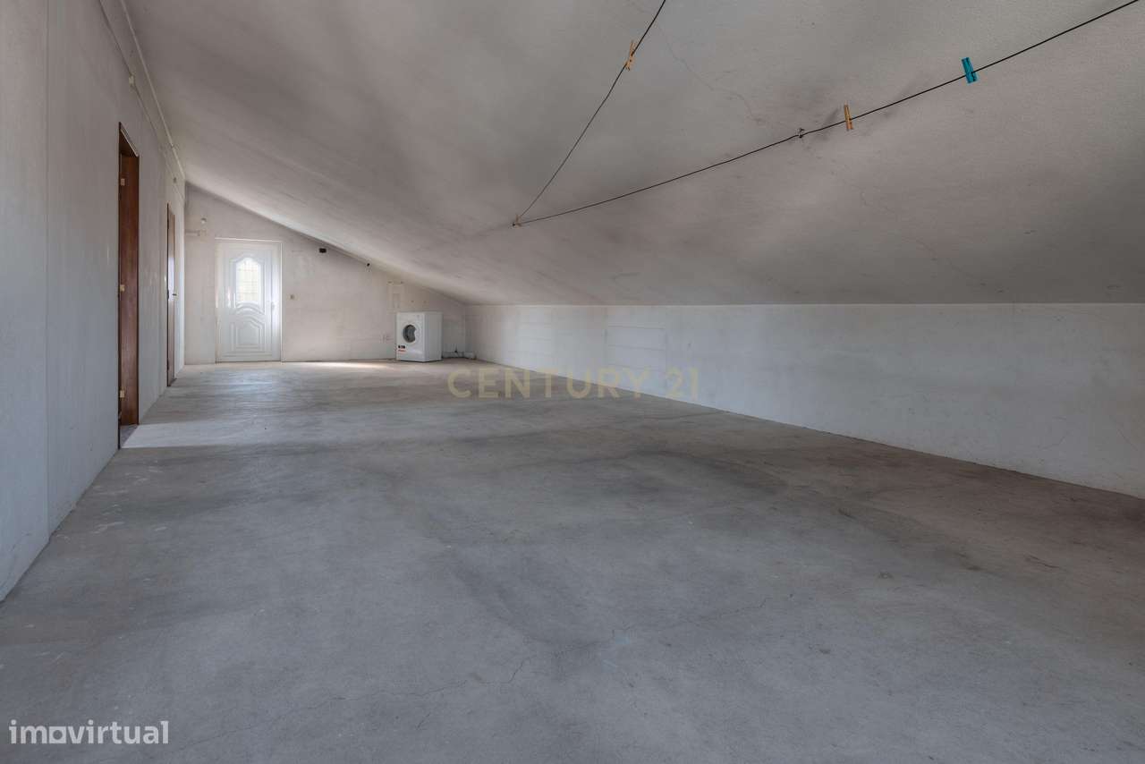 Moradia T3+2 | Nadadouro-22