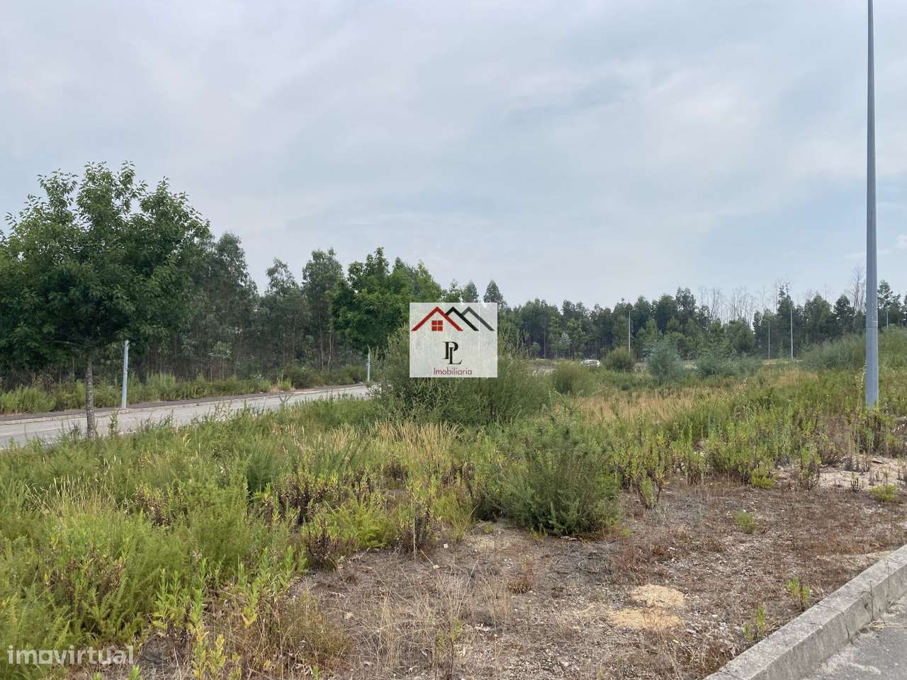 Lote de Terreno para Construção - Grande imagem: 2/10