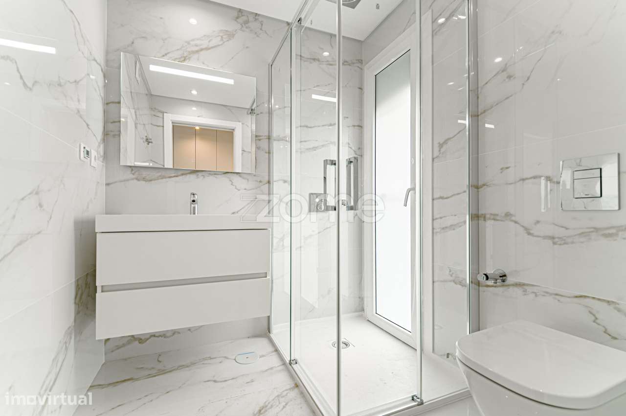 Fabuloso T3 novo a estrear, com varanda e vista rio-24