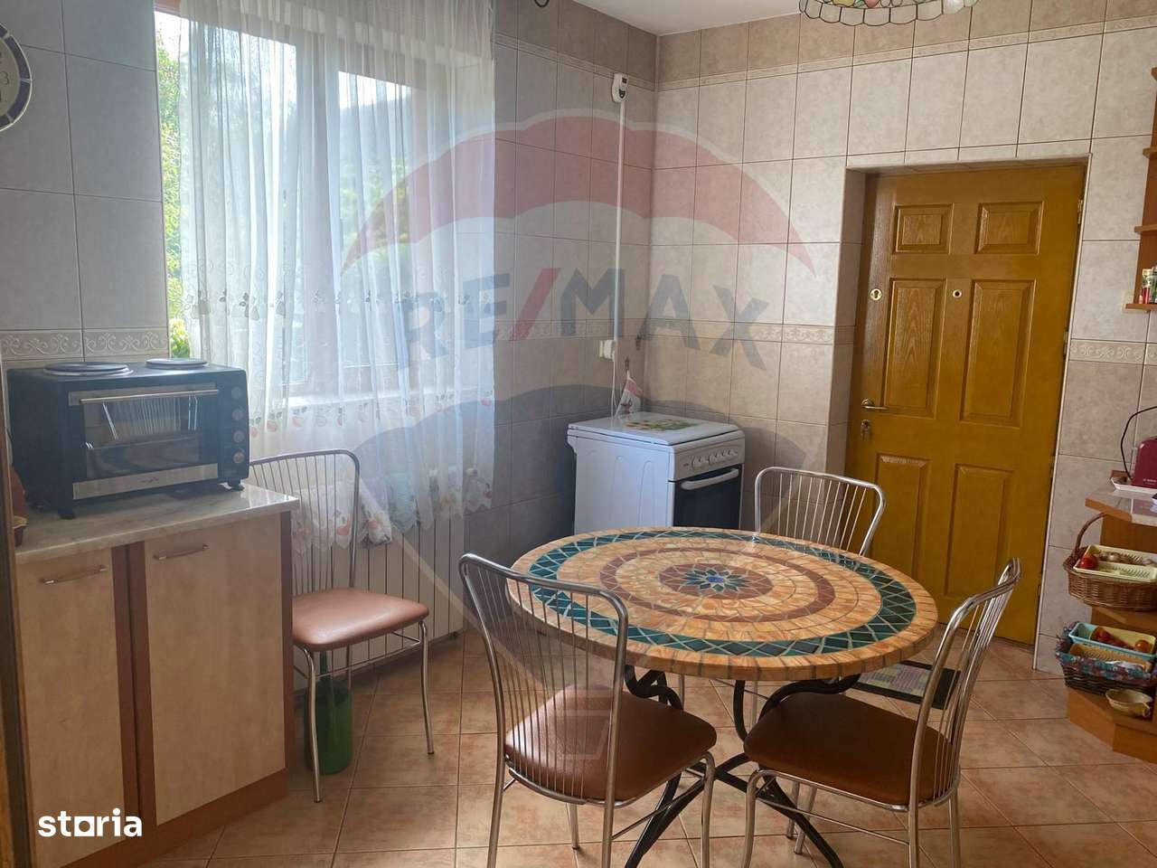 DE VANZARE Vila de vacanta in Pucioasa /Dambovita-8