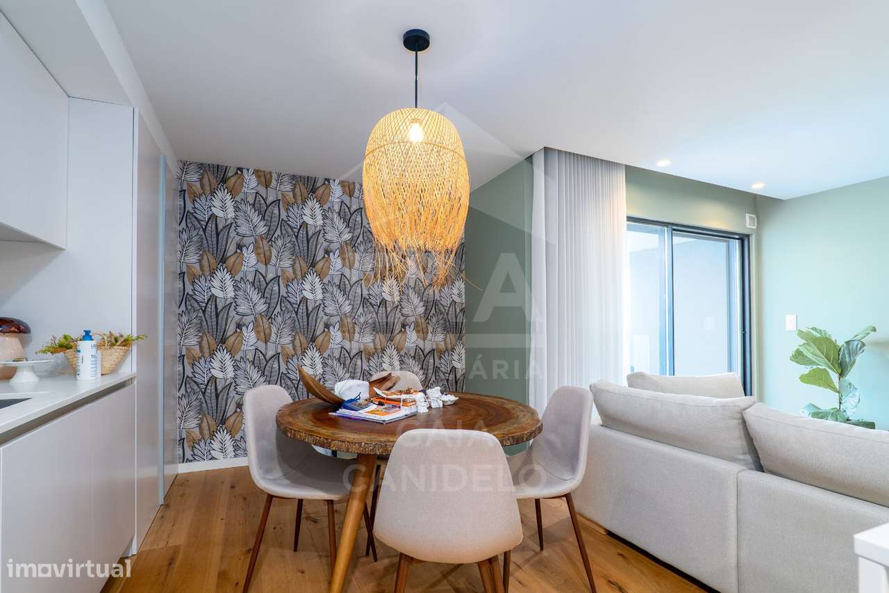 Excelente T2 no centro de Canidelo-3