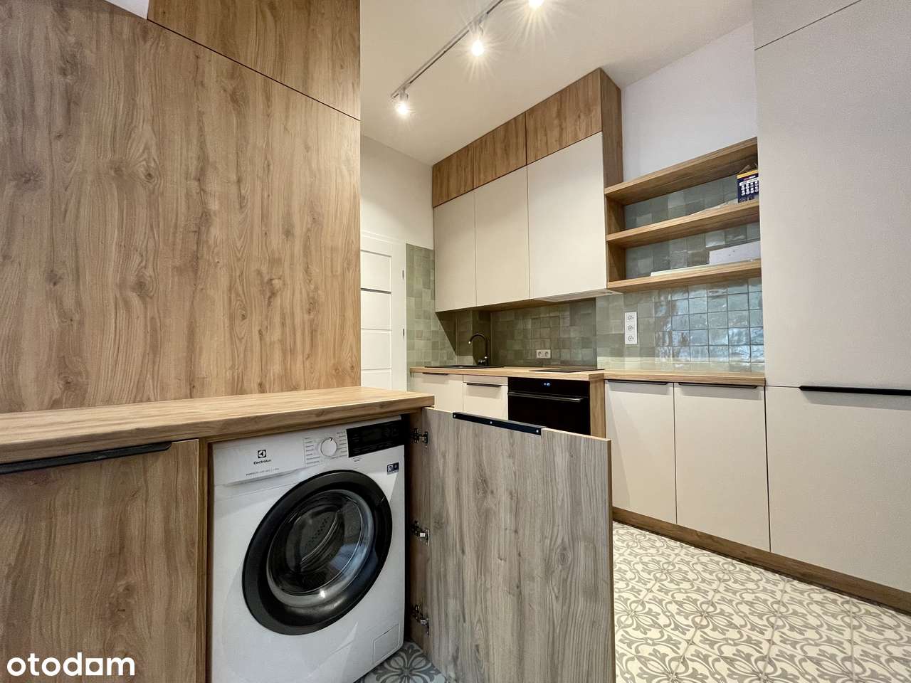 Kawalerka w centrum, Dworzec, UEK, po remoncie, klimatyzacja, ENG - Pełny obrazek: 4/8