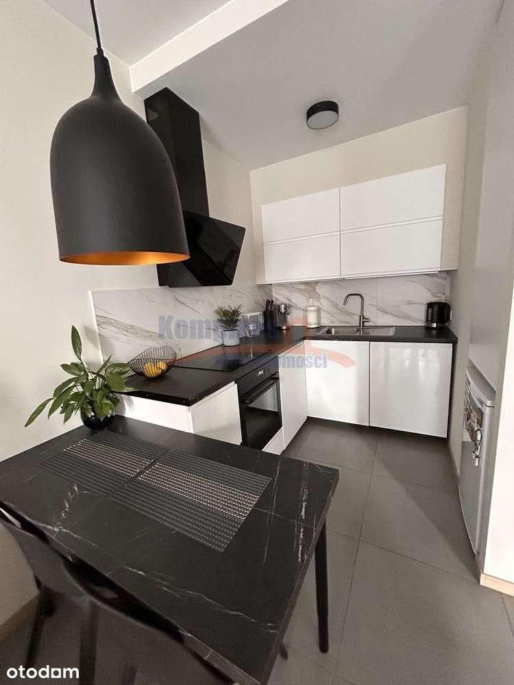 Apartament o powi.33 m²ścisłeCentrum– Stare Miasto-0