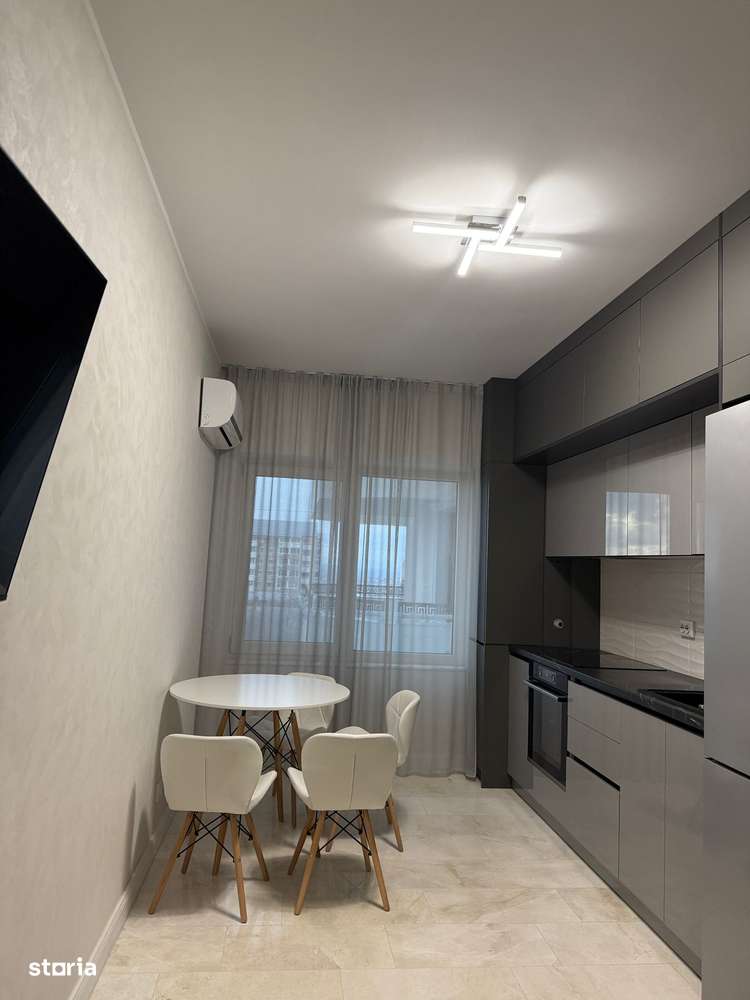 De închiriat apartament 2 camere open-space - Royal Town Copou - Imagine principală: 5/9