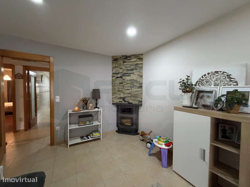 Apartamento T2 / andar moradia com jardim na Gafanha da Nazaré - Grande imagem: 2/20