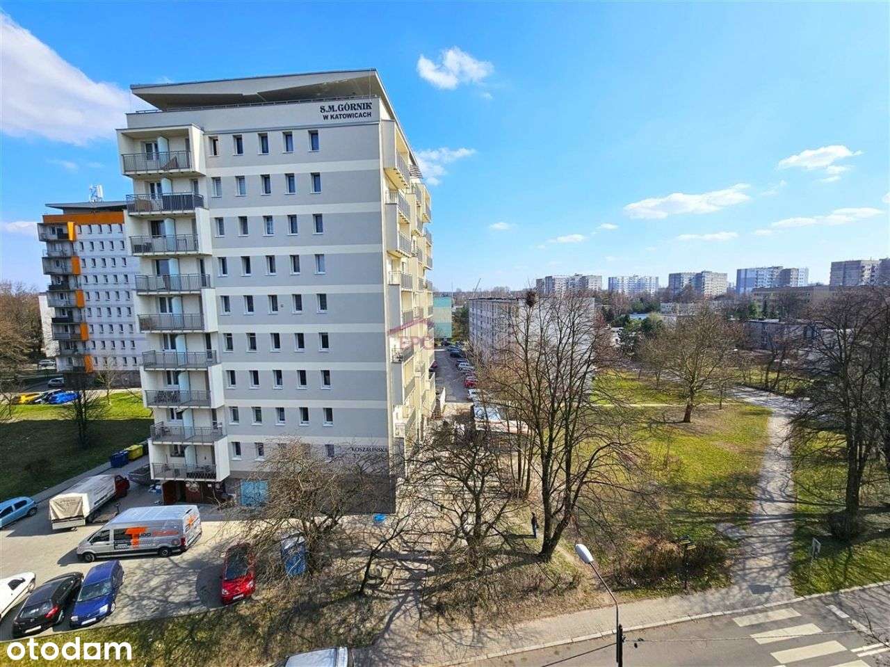 Duża kawalerka z potencjałem, osobna kuchnia!-13
