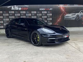 Porsche Panamera Sport Turismo 4 E-Hybrid