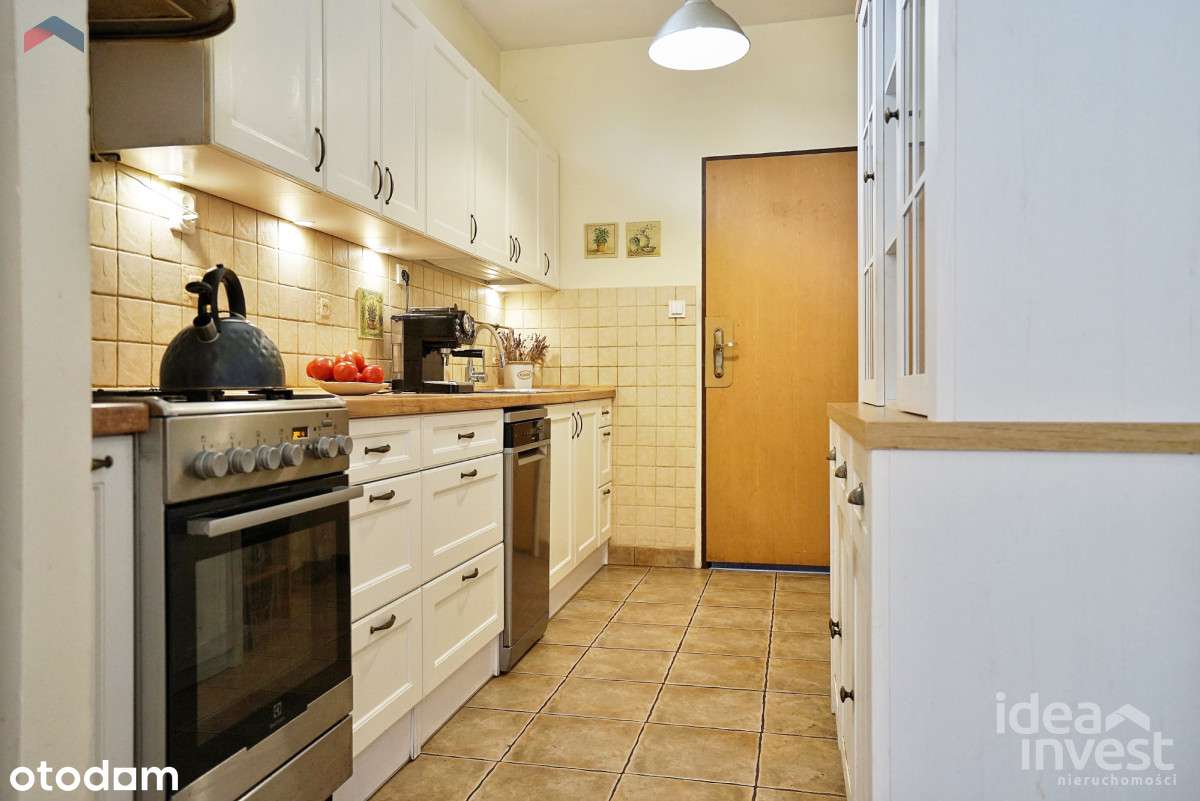 Pół domu z dużym ogrodem!-11