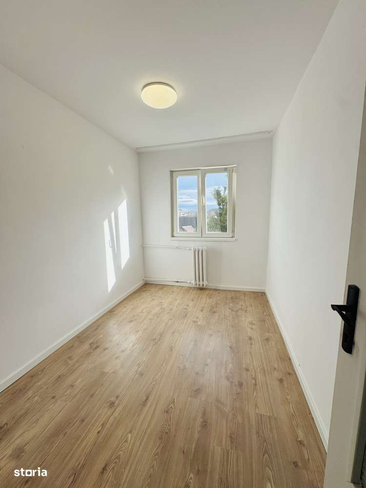 Apartament 2 camere decomandat Banu Maracine-5