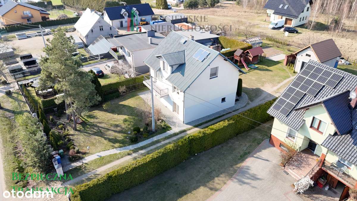 Dom z potencjałem dla rodziny lub inwestora.-2