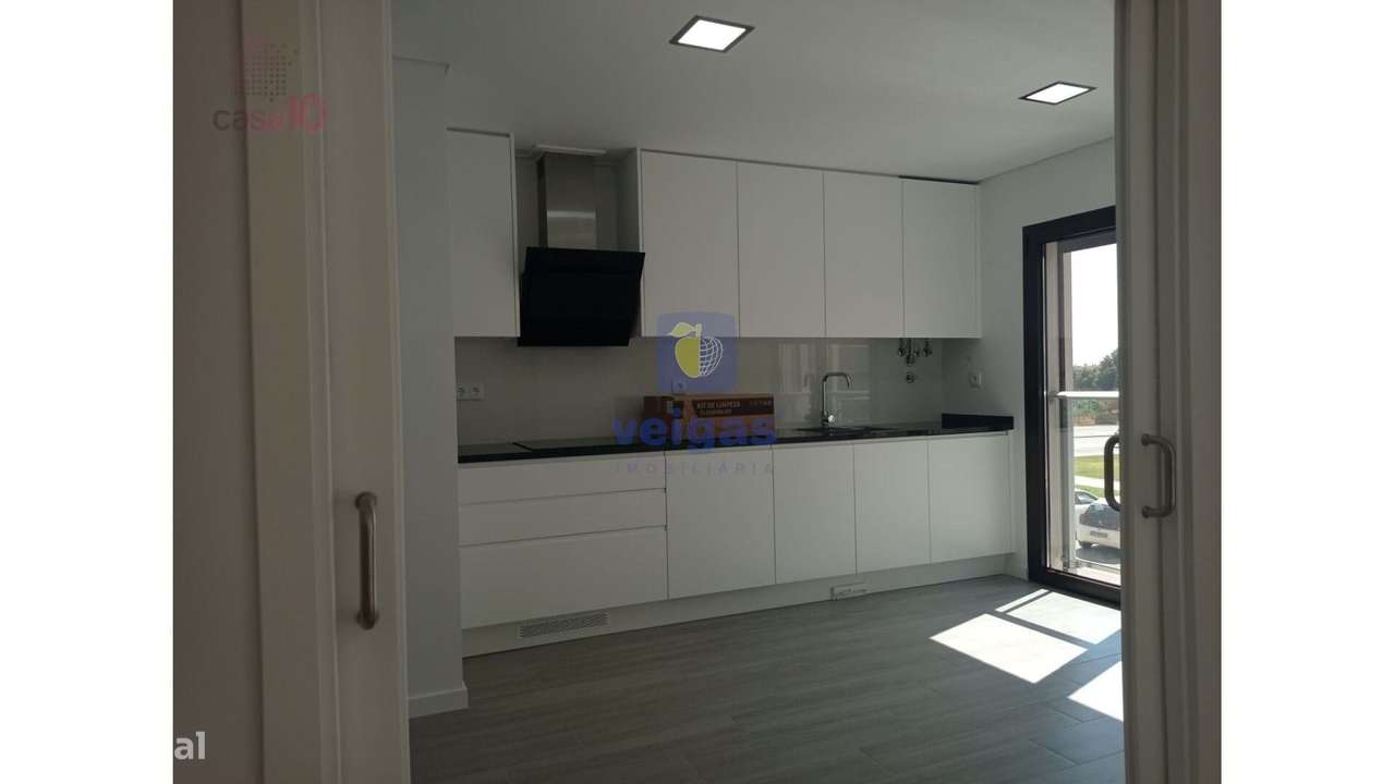 Duplex T5 no  Alto dos Moinhos ( Montijo)-1