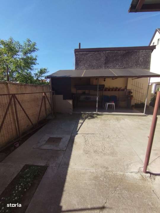 Casa cu etaj – 3 camere, zona 14 Mai - Imagine principală: 5/19