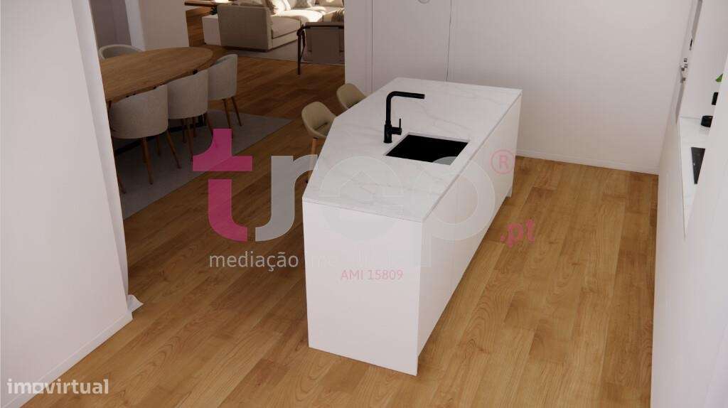 MORADIAS T3+1 EM CONSTRUÇÃO - RORIZ-14
