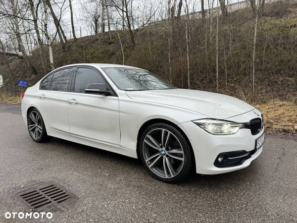 BMW Seria 3 320d Luxury Line sport - 6