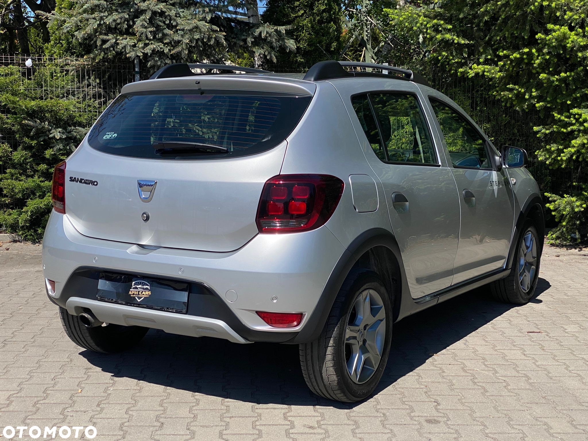 Dacia Sandero Stepway 0.9 TCe Laureate S&S Easy-R - 3