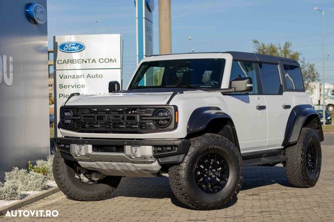 Ford Bronco - 3