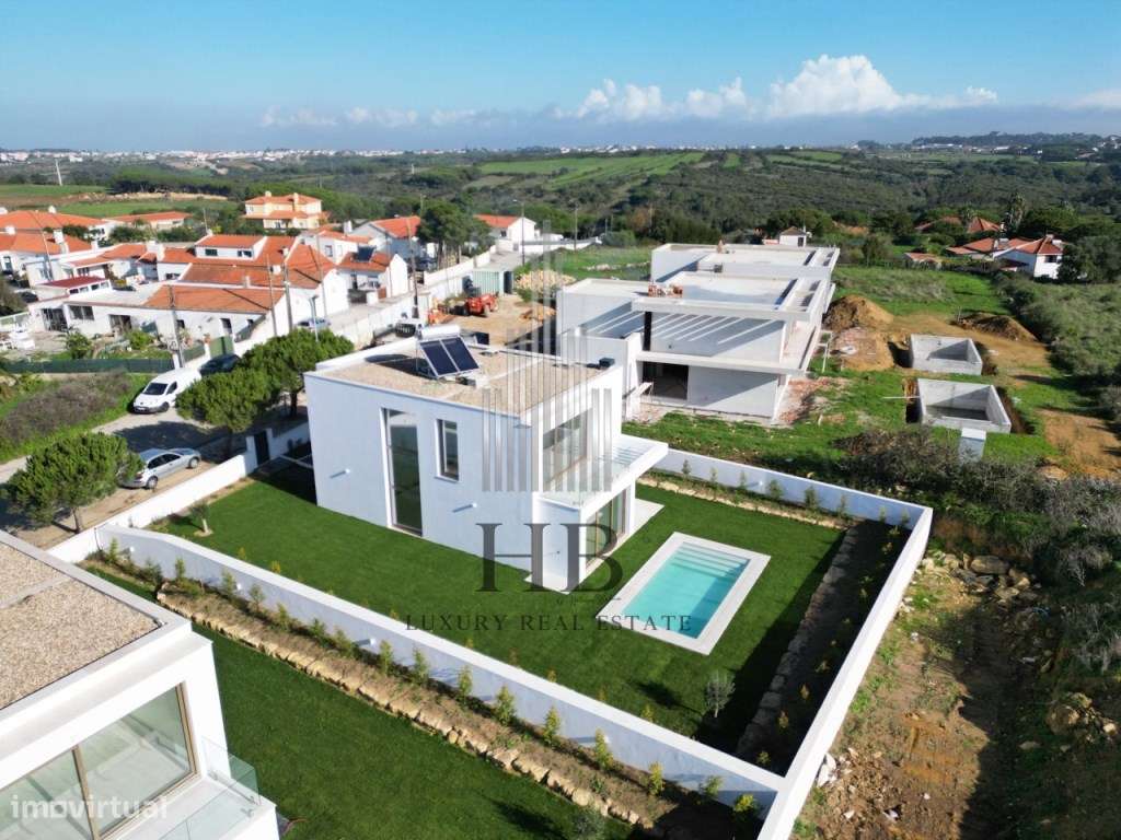 Moradia T3 de Luxo NOVA com Jardim e Piscina | Gouveia | Sintra-28