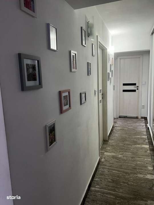 Apartament 3 camere de vanzare-Astra-5